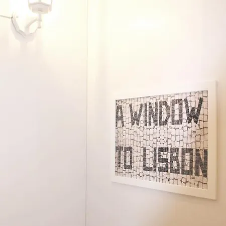 A Window To I Lejlighed *